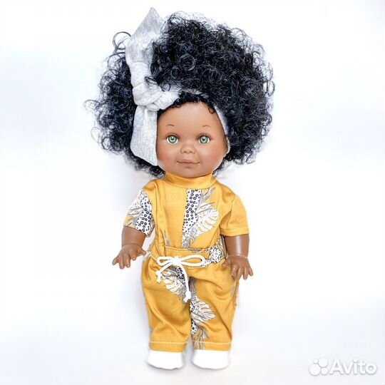 Испанская кукла