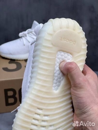 Кроссовки белые adidas yeezy boost 350 v2 (36-45 р