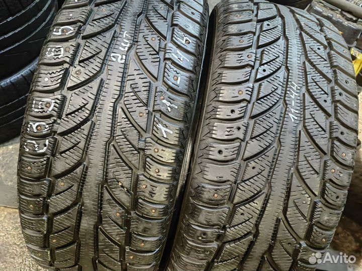 Cooper Weather-Master WSC 235/55 R17