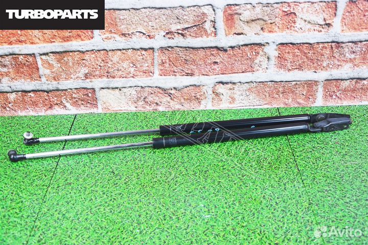 Амортизаторы багажника задние Subaru Forester SF5