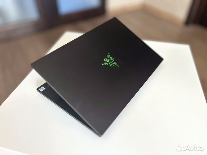 Razer blade 15 Base model (late 2020) 1660 ti