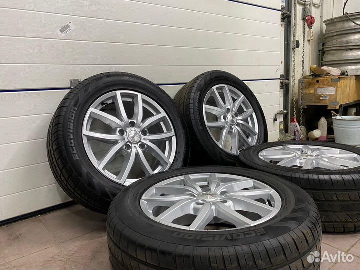 VW Touareg диски Dezent 5x130 R18