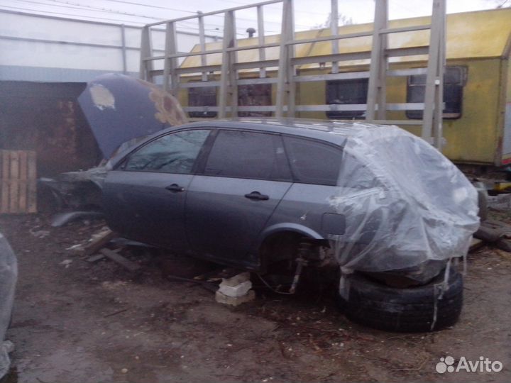 Nissan Primera, 2002