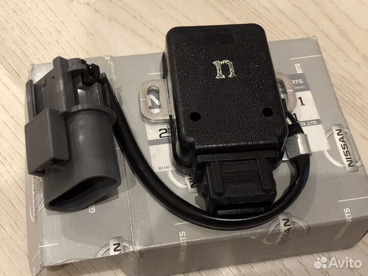 Датчик положения дроссельной заслонки Nissan