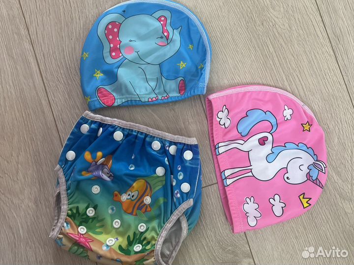 Набор, шапка, трусики для бассейна