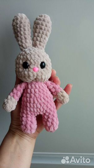 Плюшевые зайчики ручной работы