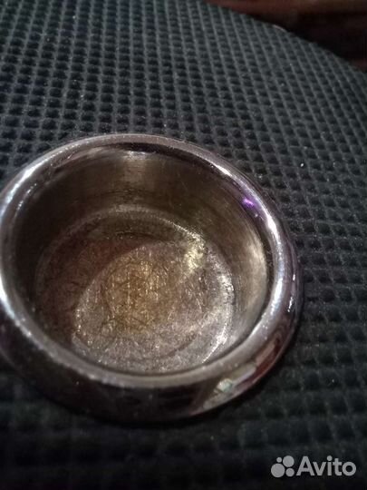 Подставка для шпиля виолончели