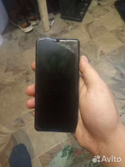 Samsung Galaxy S21, 8/128 ГБ