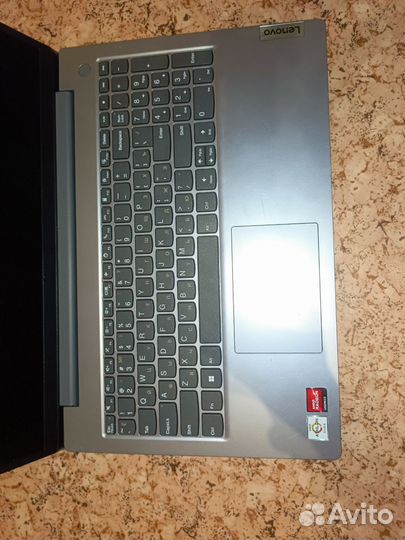 Ноутбук Lenovo IdeaPad 1 14igl7