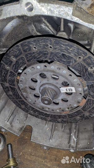 Корзина, выжимной подшипник и диск сцепления б/у