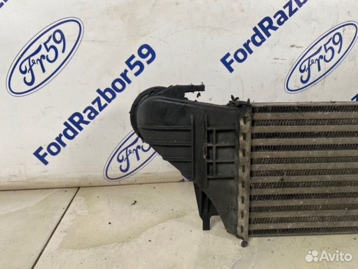 Интеркулер Bmw X5 E53 2004-2006