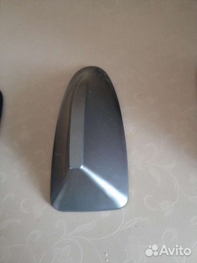 Антенна плавник универсальный