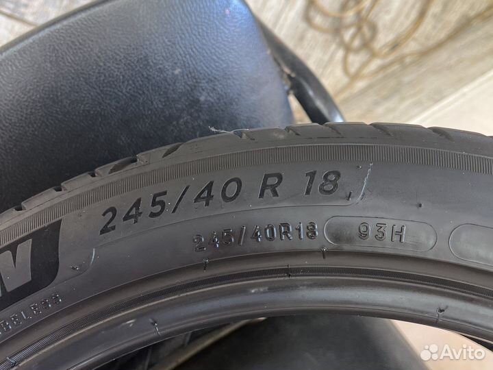 Michelin Primacy 4 245/40 R18 93H