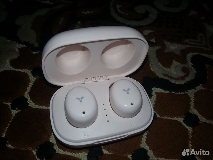 Беспроводные наушники.Flame TWS