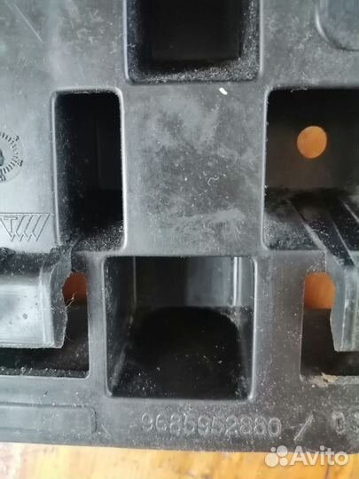 Патрубок воздухозаборника Пежо