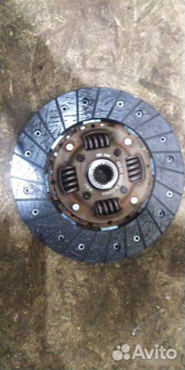 Диск сцепления Mitsubishi Lancer седан 1.6 4G18