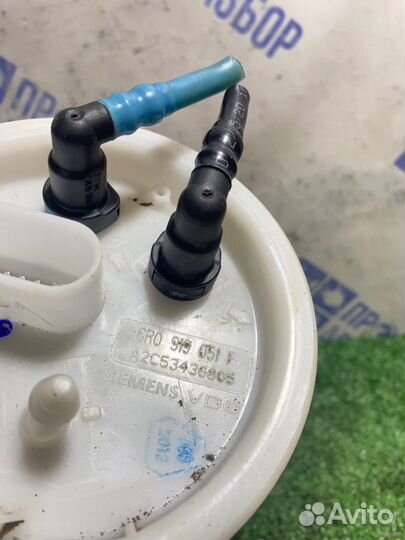 Топливный насос Skoda Fabia хэтчбек 1.6 CFN 2012