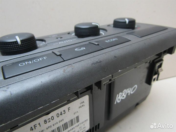 Блок управления климатической установкой Audi A6