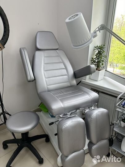 Педикюрное кресло Сириус