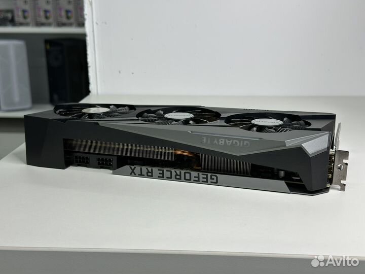 Видеокарта gigabyte RTX 3070 Ti