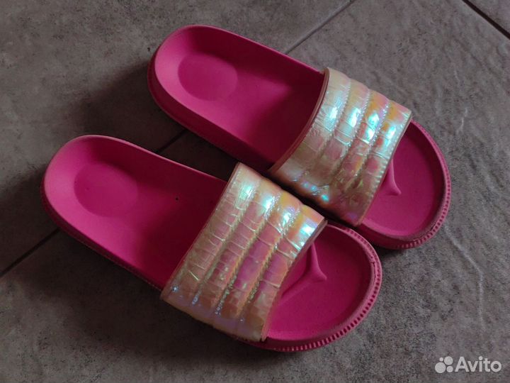 Отдам бесплатно Обувь пакетом