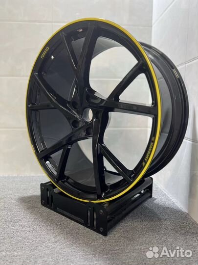 Диски R18 5/108 кованые новые