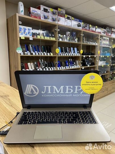 Ноутбук Asus D540M