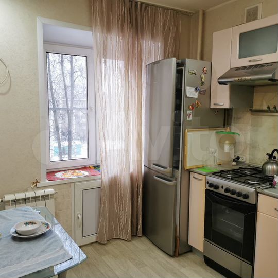 2-к. квартира, 43 м², 3/5 эт.