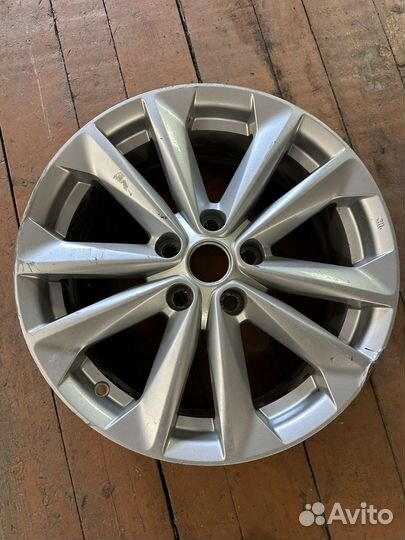 Диск литье nissan r 17