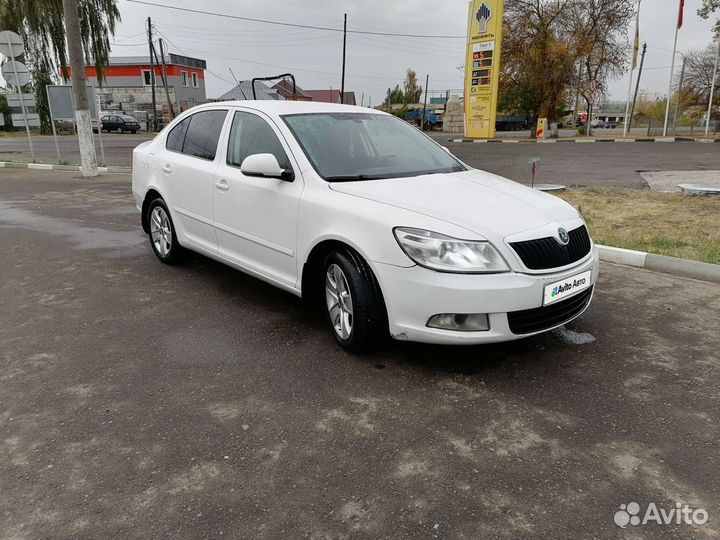 Skoda Octavia 1.8 AT, 2011, 294 320 км