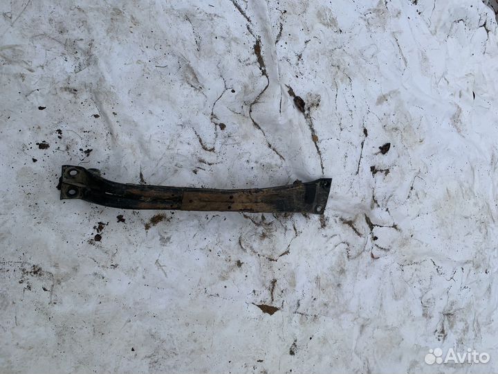 Балка продольная (лыжа) nissan B14