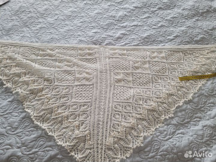 Шаль вязаная