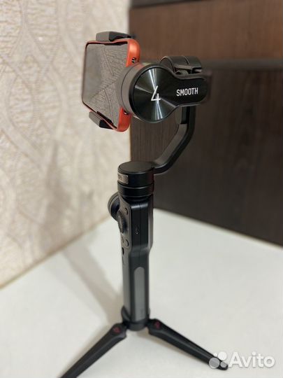 Zhiyun smooth 4 стабилизатор