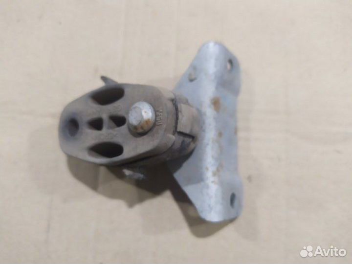 Кронштейн Bmw X3 F25 20DX N47N 2012