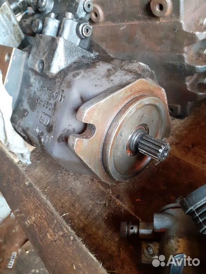 Насос гидравлики на вольво Л-45