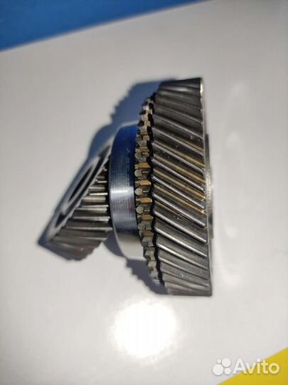 Шестерни 35/52 пятой передачи МКПП VAG