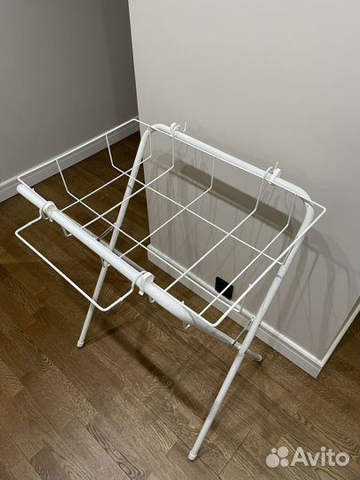 Пеленальный столик + ванночка + подставка