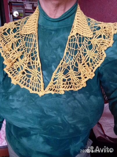 Женские вязанные воротнички