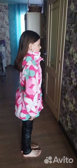 Ветровка для девочки