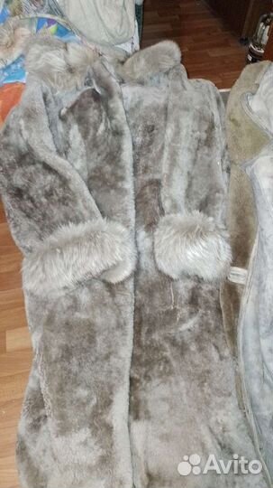 Мутоновая шуба размер 50-52