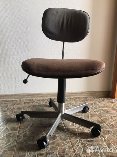 Компьютерный стул