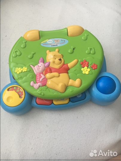 Развивающая игрушка в виде ноутбука