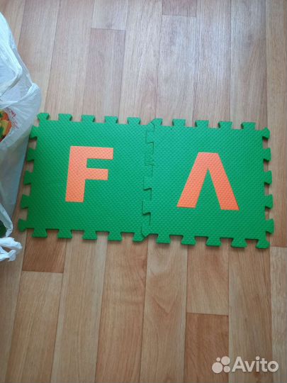 Пазлы мягкие на пол с английскими буквами