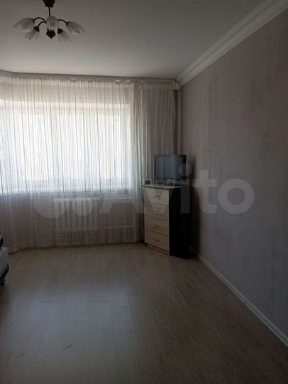 1-к. квартира, 42 м², 12/16 эт.