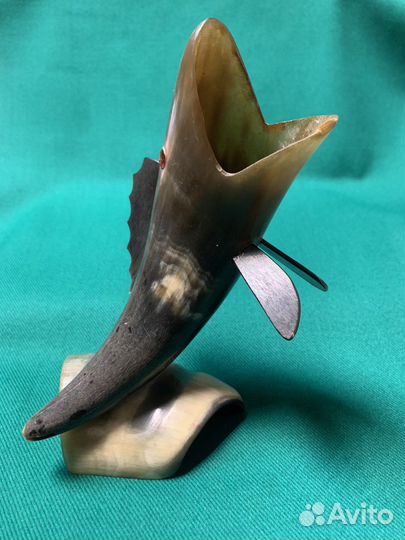 Советский сувенир из рога. Рыба