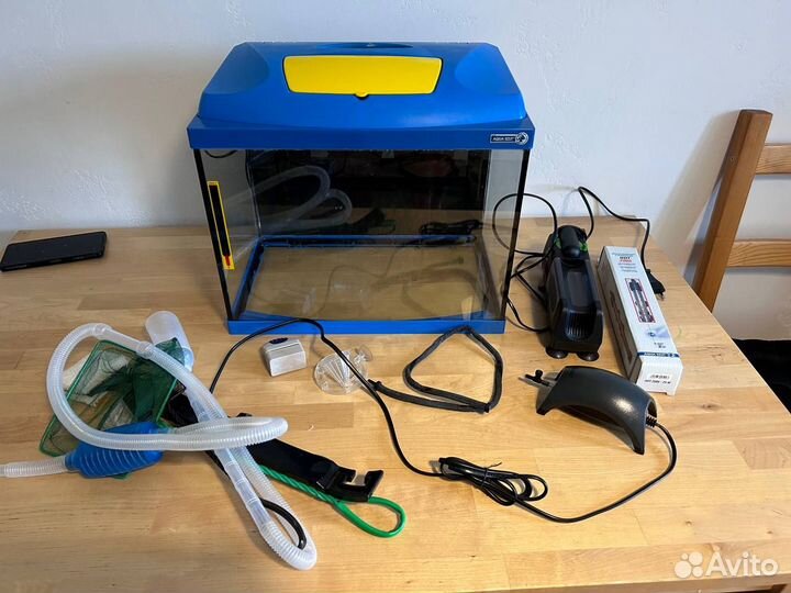 Продам аквариум Aqua Szut 30л