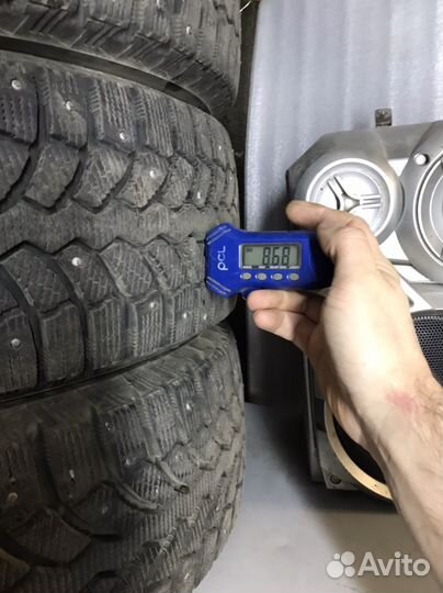 Bridgestone Blizzak Spike-01 195/65 R15