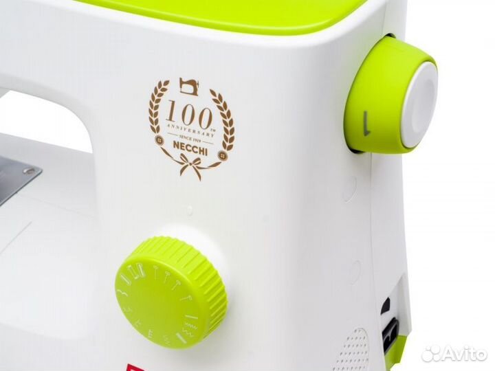 Швейная машина Necchi 2417