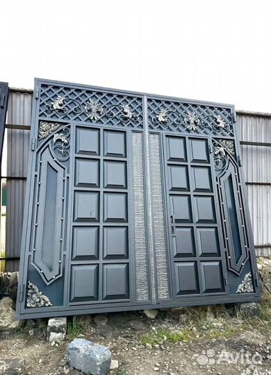 Ворота в Махачкале современные