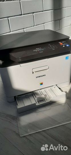 Принтер сканер копир лазерный цветной